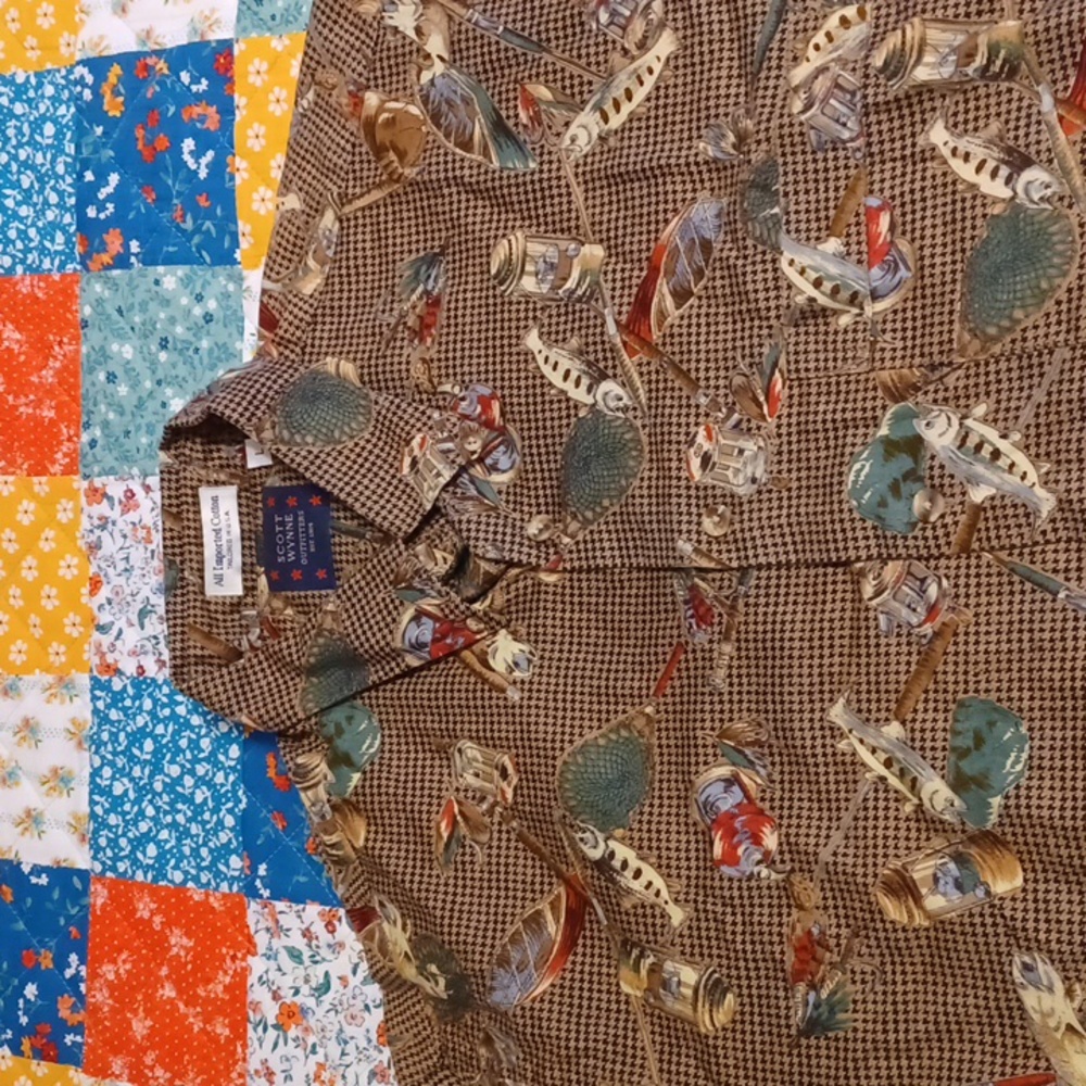 Scott Wynne outfitters Est.1984 L